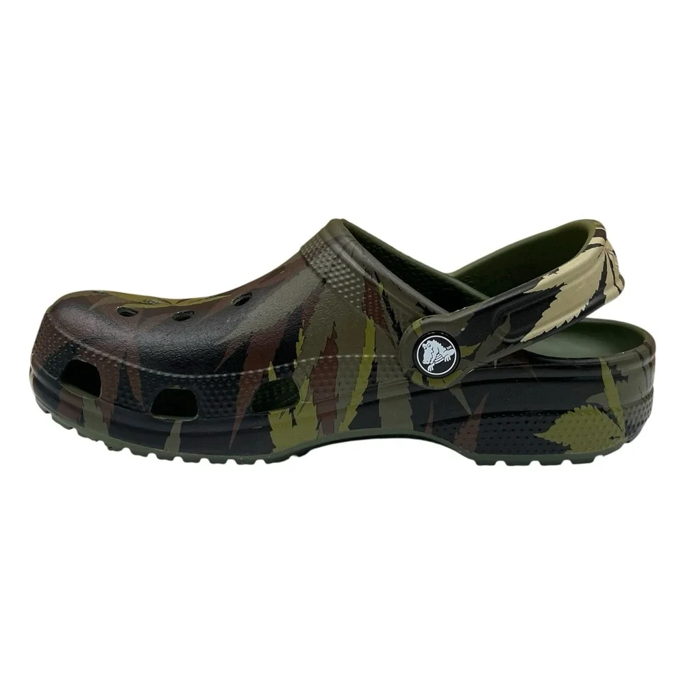 Crocs Youth Big Boys Classic Hemp Camo Clogs Size 4/Women's 6 Army Green Slip-on